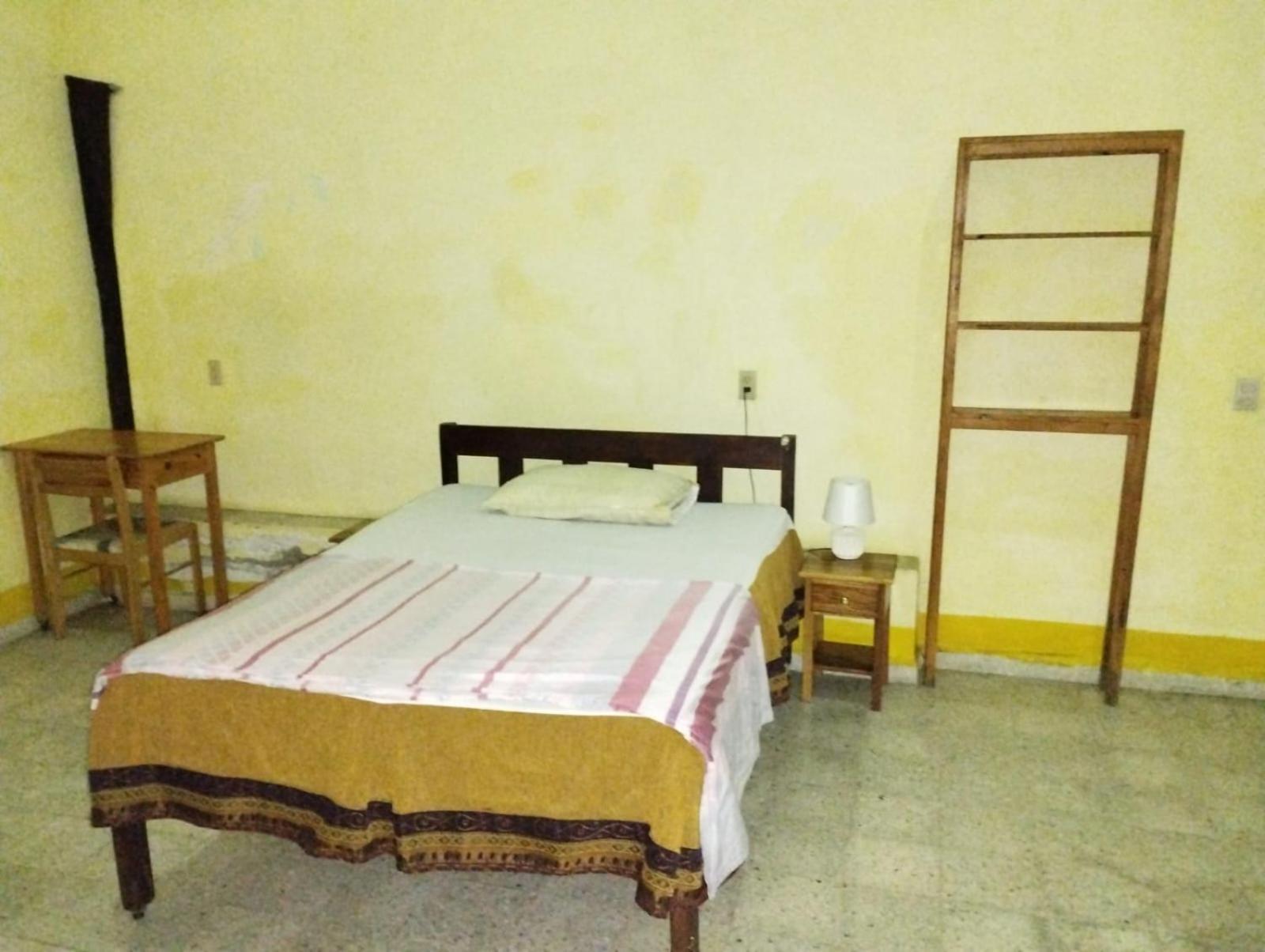 Hostal Juan Lindo サン・ペドロ・スーラ エクステリア 写真